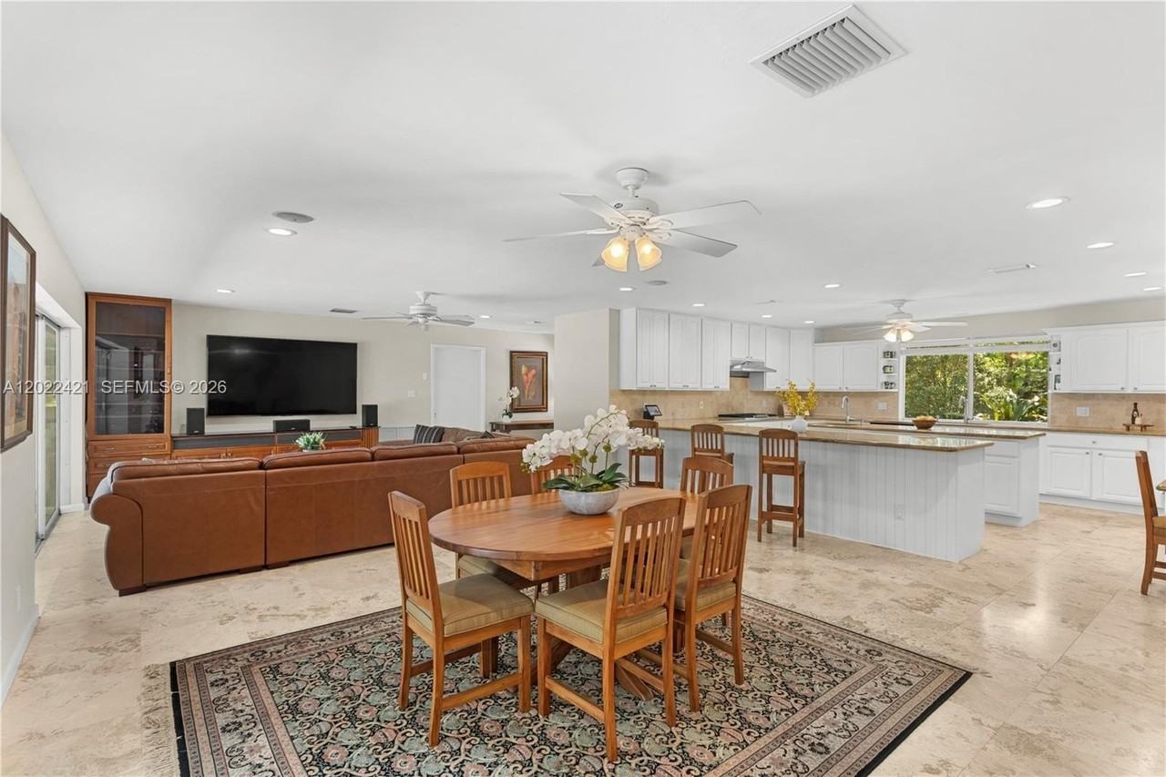 6845 Sw 129th Ter - Photo 5 of 25