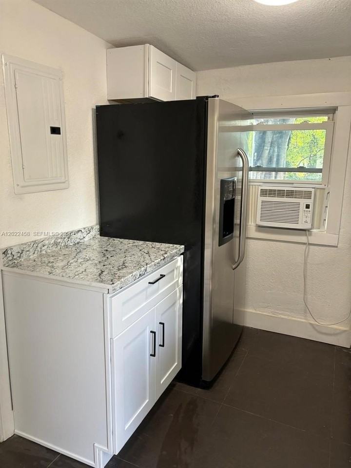 5911 Nw 5th Ct #5911 - Photo 6 of 17