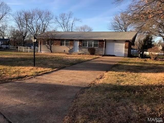 855 Patio Ct - Photo 2 of 19