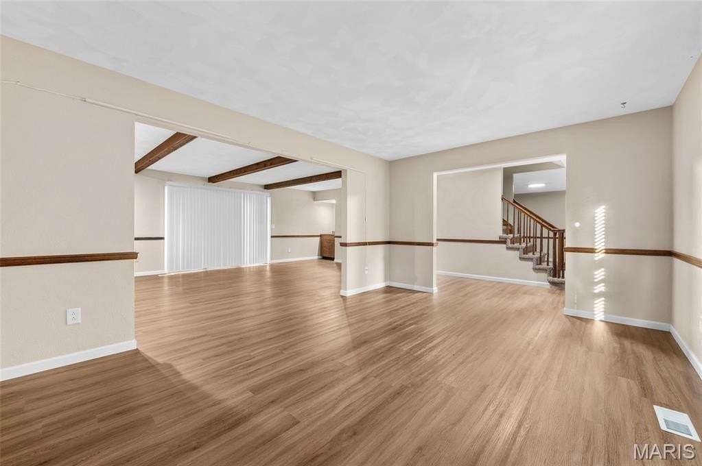 101 Jennifer Ct - Photo 4 of 37