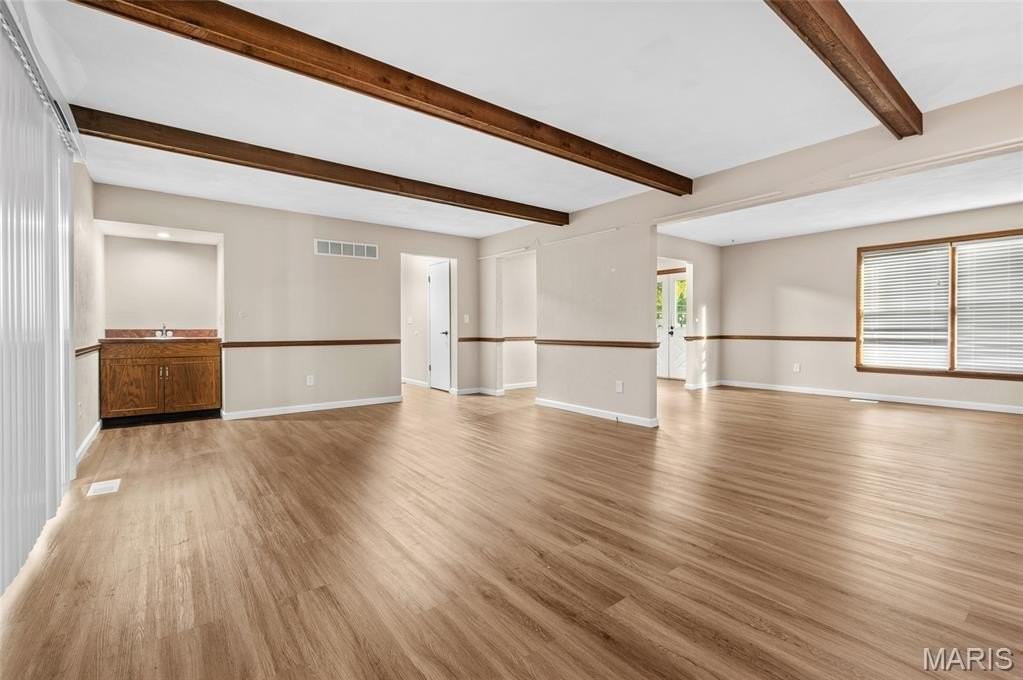 101 Jennifer Ct - Photo 7 of 37