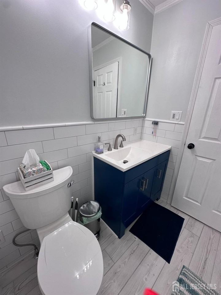 23 Washington Ct - Photo 7 of 11