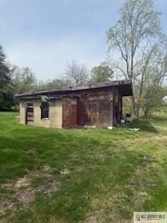 517 Spotswood Englishtown Rd - Photo 4 of 4