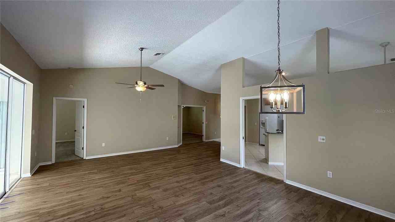4456 Del Sol Blvd - Photo 7 of 24