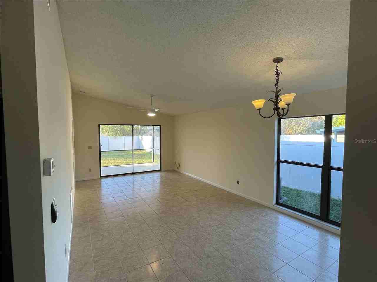 2130 Jo An Dr - Photo 3 of 16
