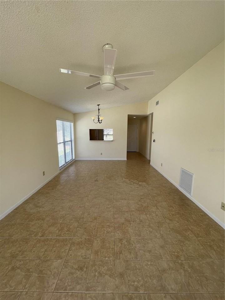 2130 Jo An Dr - Photo 6 of 16