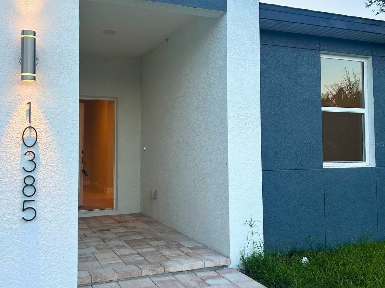 10385 Port Everglades St - Photo 2 of 11