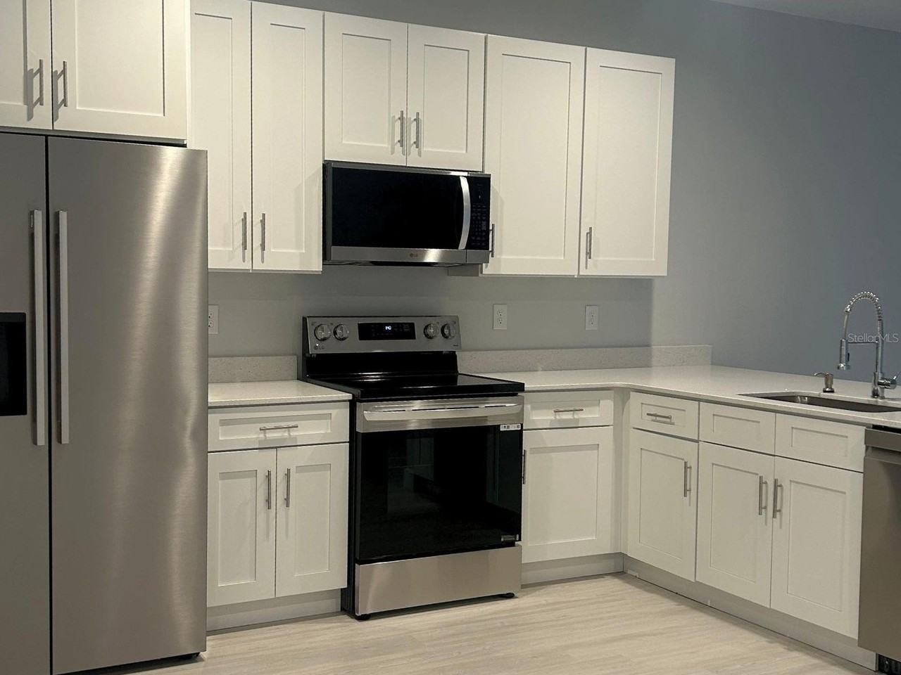10385 Port Everglades St - Photo 5 of 11