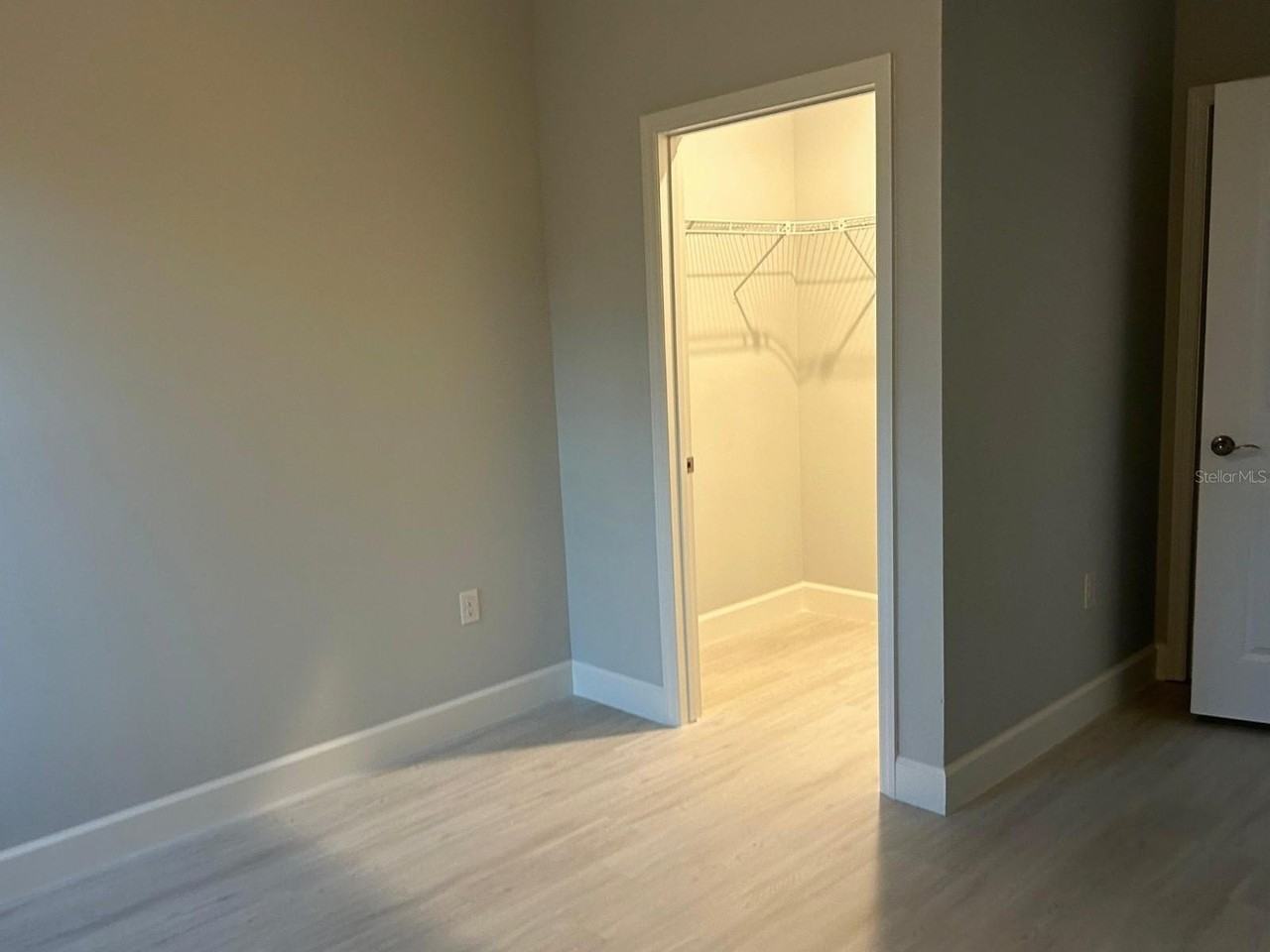 10385 Port Everglades St - Photo 6 of 11