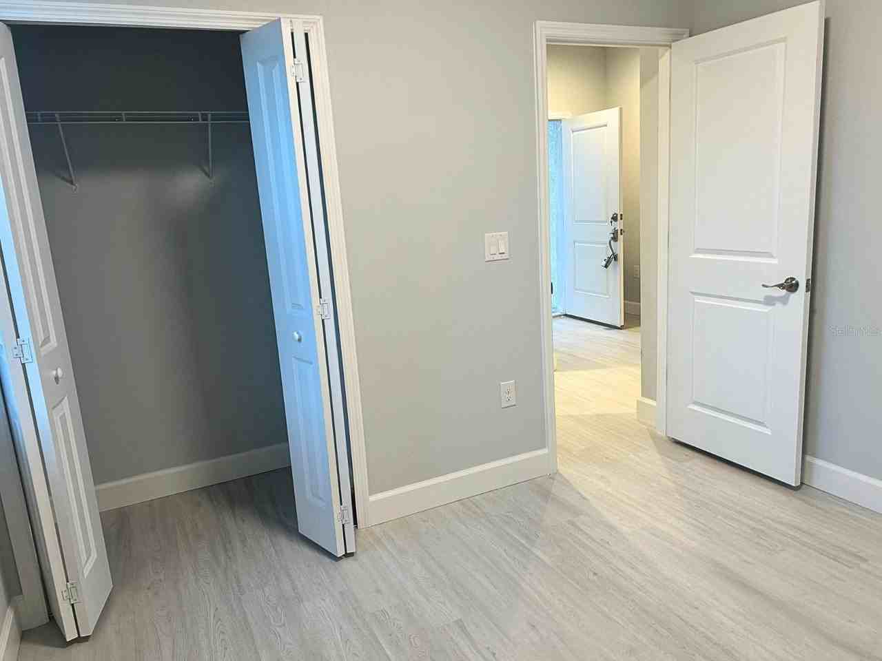 10385 Port Everglades St - Photo 7 of 11