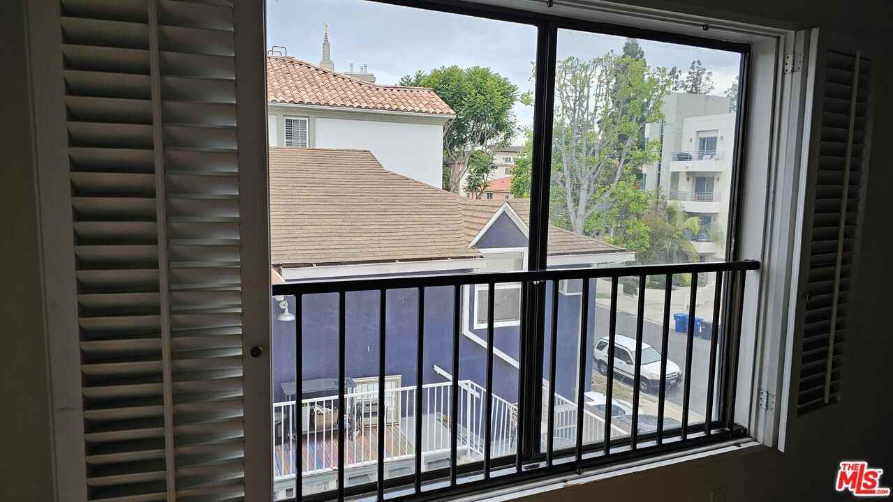 10620 Eastborne Ave #202 - Photo 7 of 8