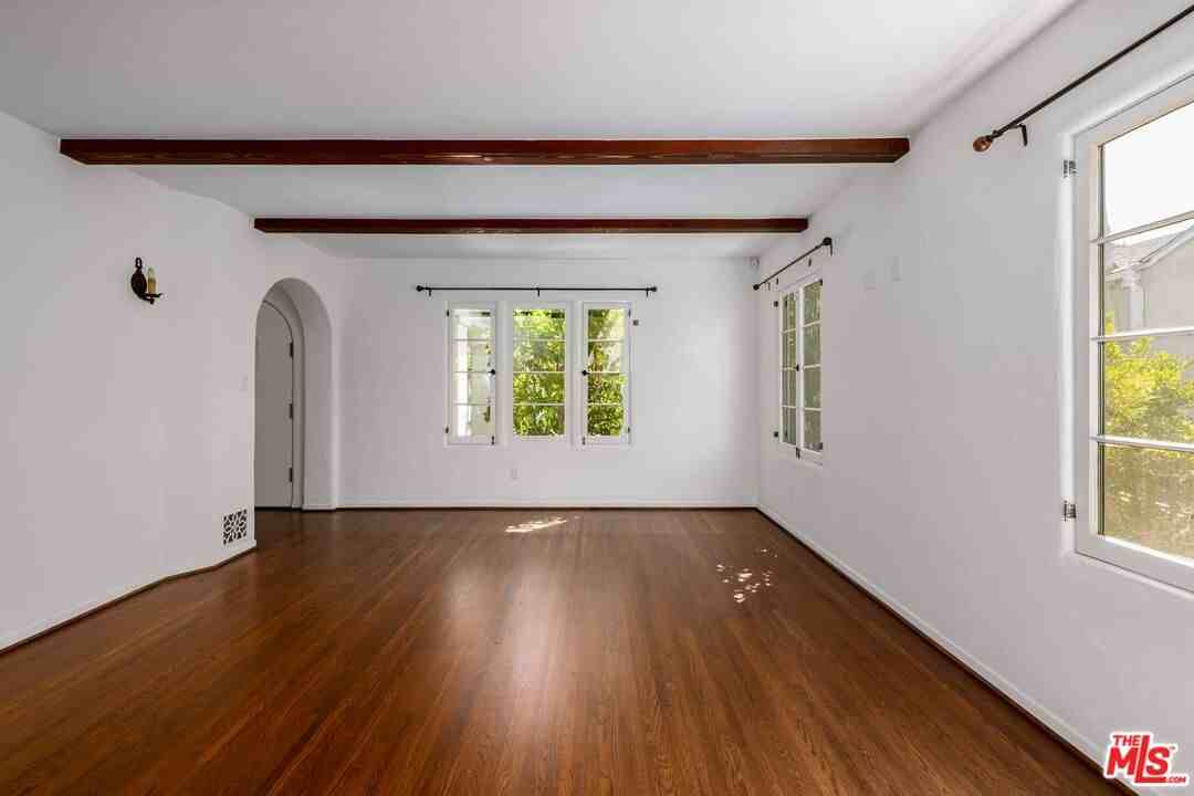 1539 Ensley Ave - Photo 7 of 8