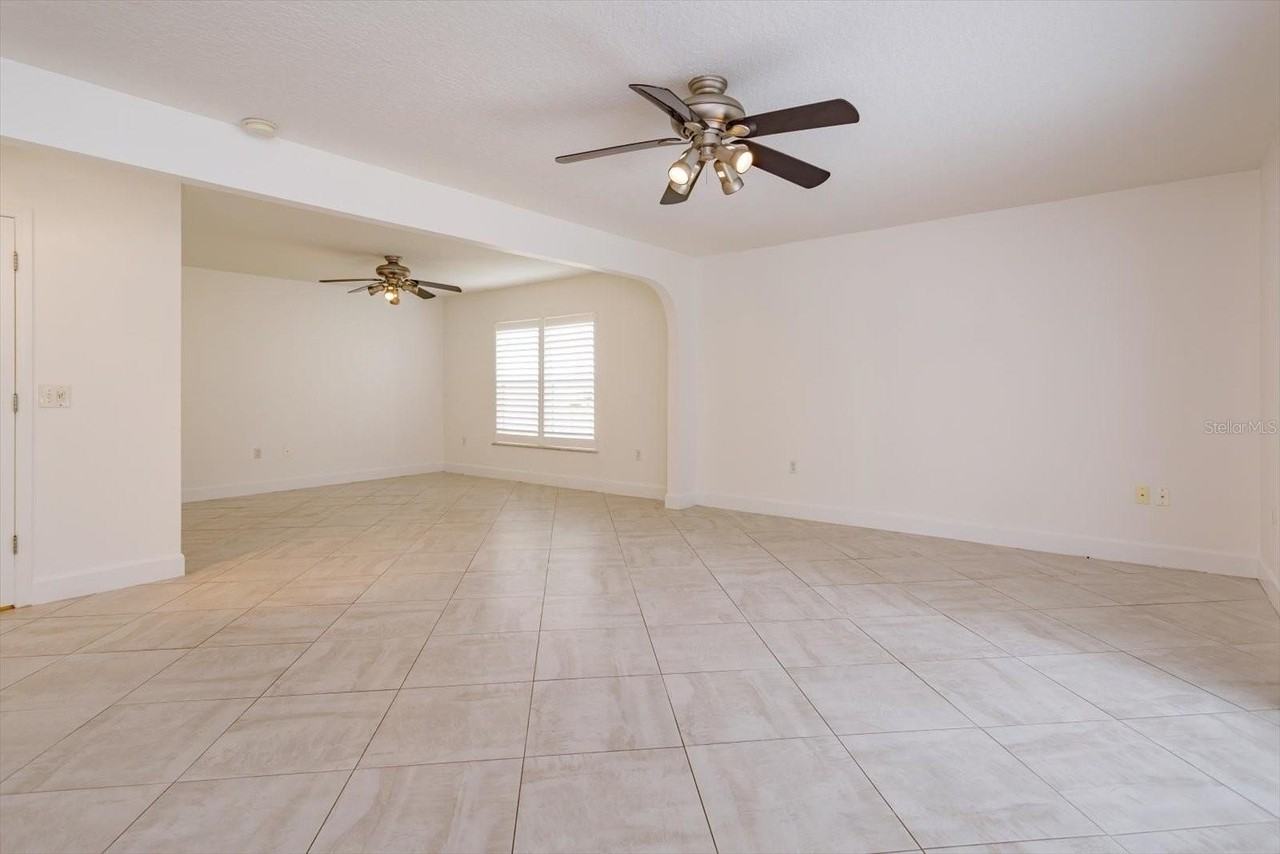 169 Sawyerwood Pl - Photo 7 of 28