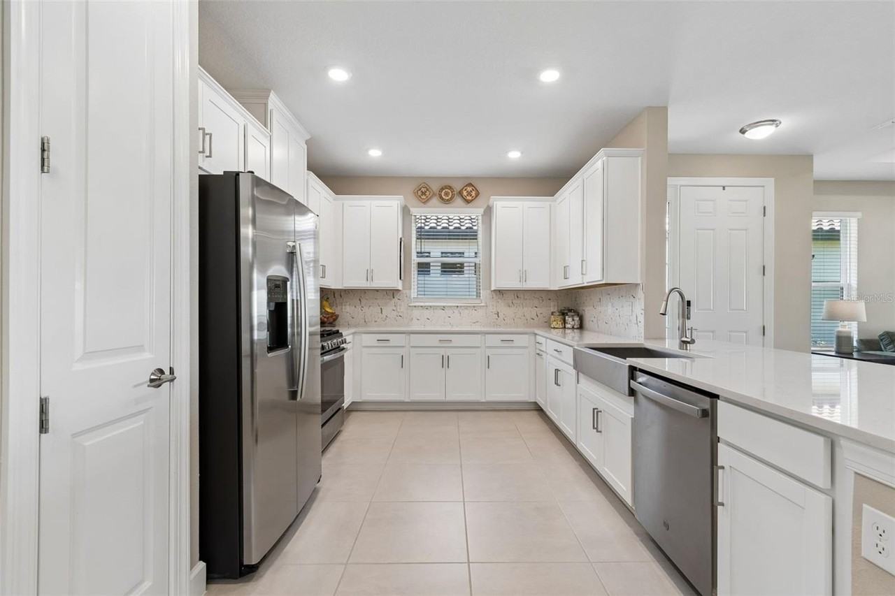 4647 Garofalo Rd - Photo 2 of 50