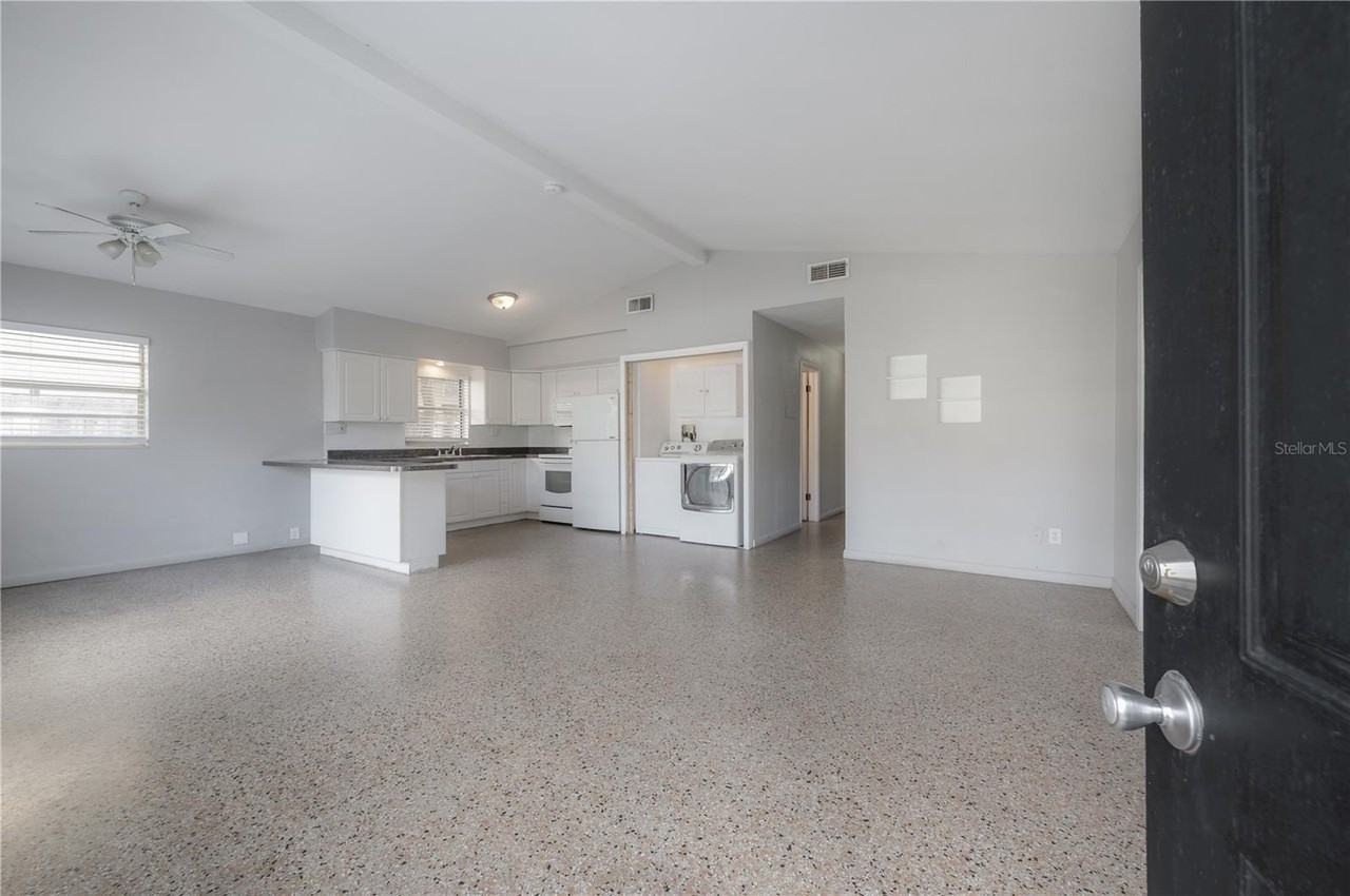 510 S Lincoln Ave - Photo 3 of 31