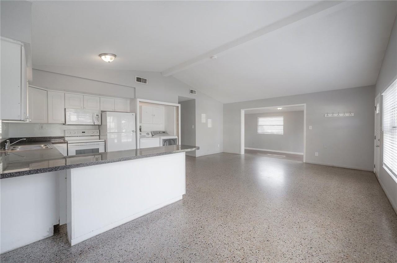 510 S Lincoln Ave - Photo 4 of 31