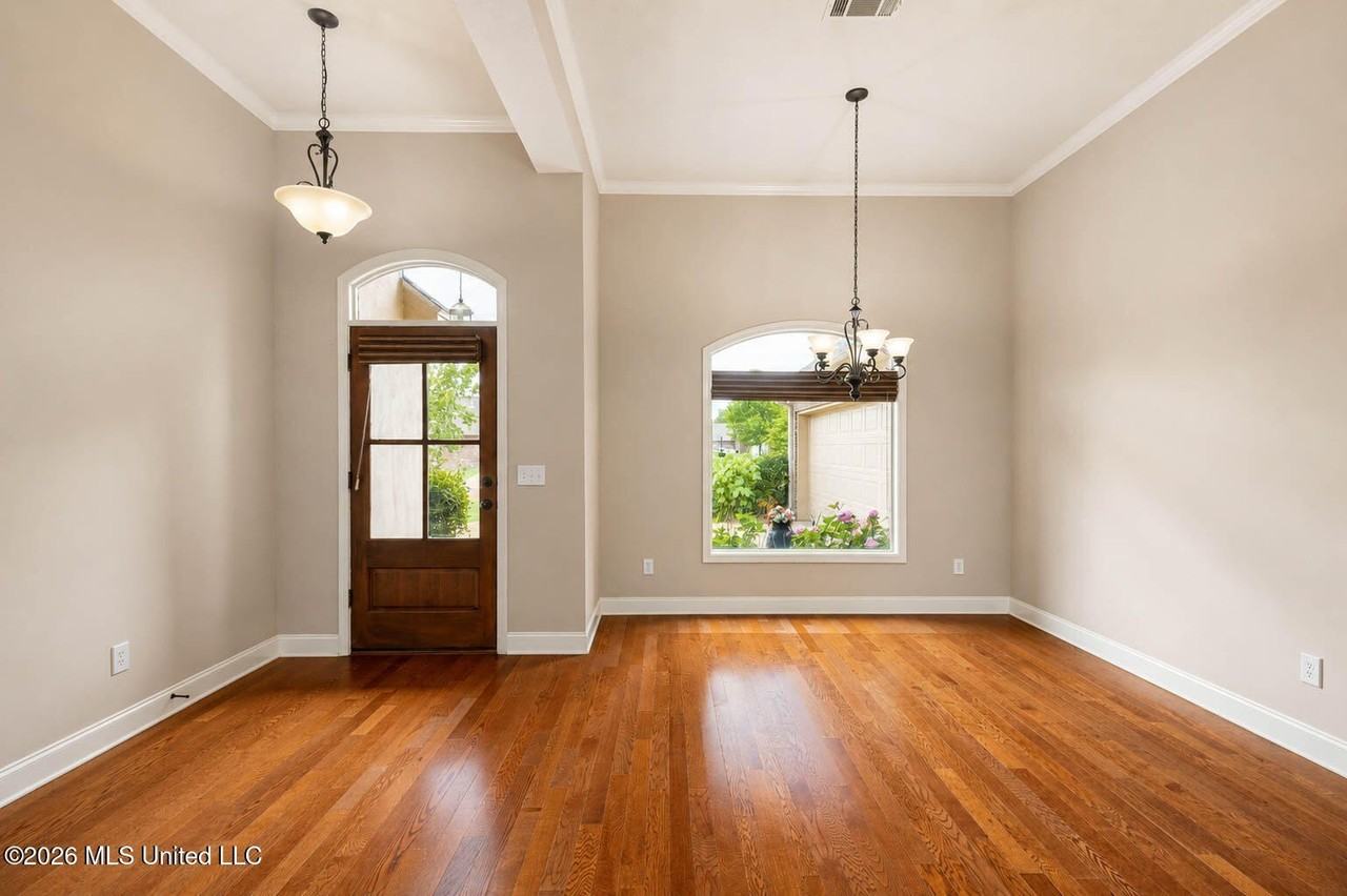 125 Memory Ln - Photo 5 of 44