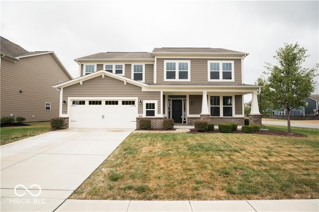 15665 Eastpark Dr - Photo 3 of 50