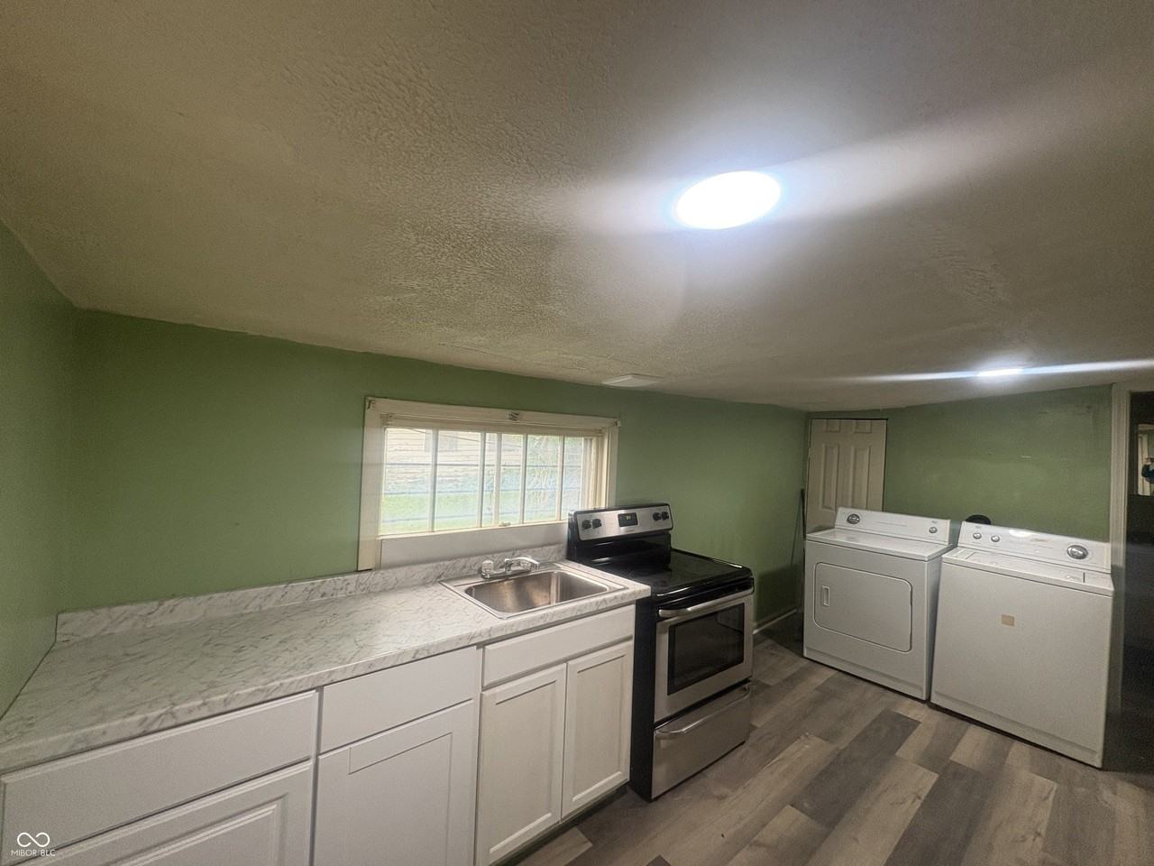 4615 E 30th St - Photo 2 of 14