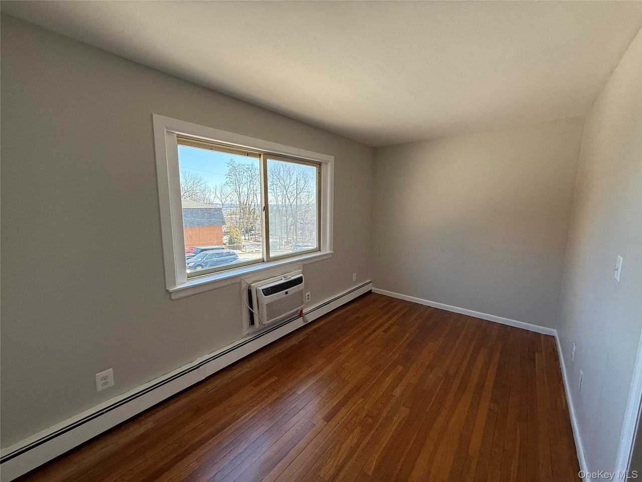 316 High Ave #2D - Photo 4 of 11