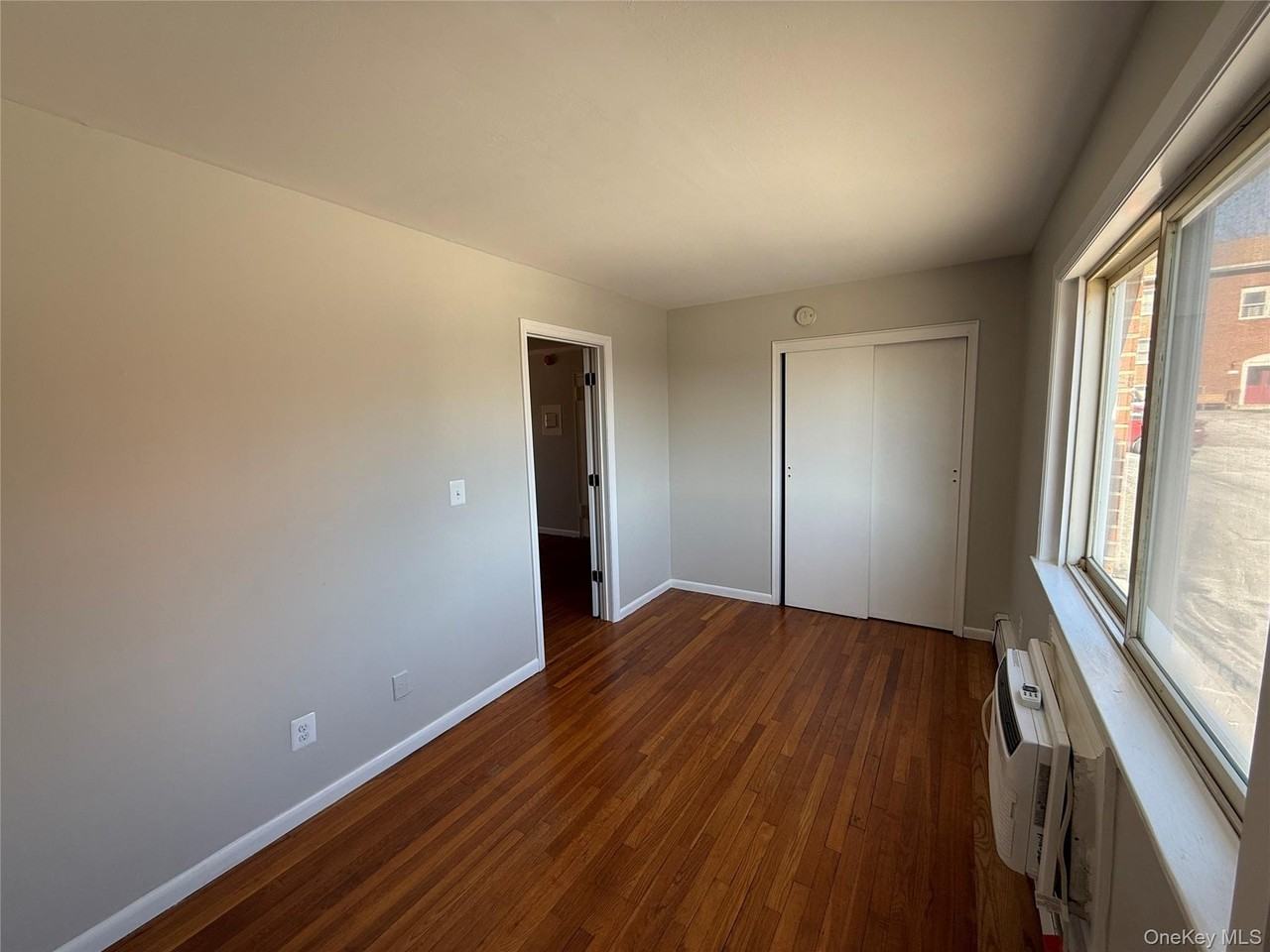 316 High Ave #2D - Photo 5 of 11