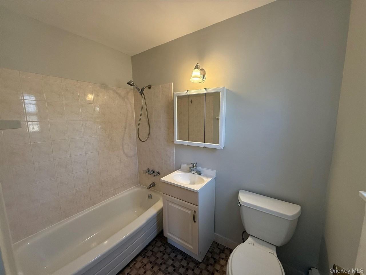 316 High Ave #2D - Photo 6 of 11