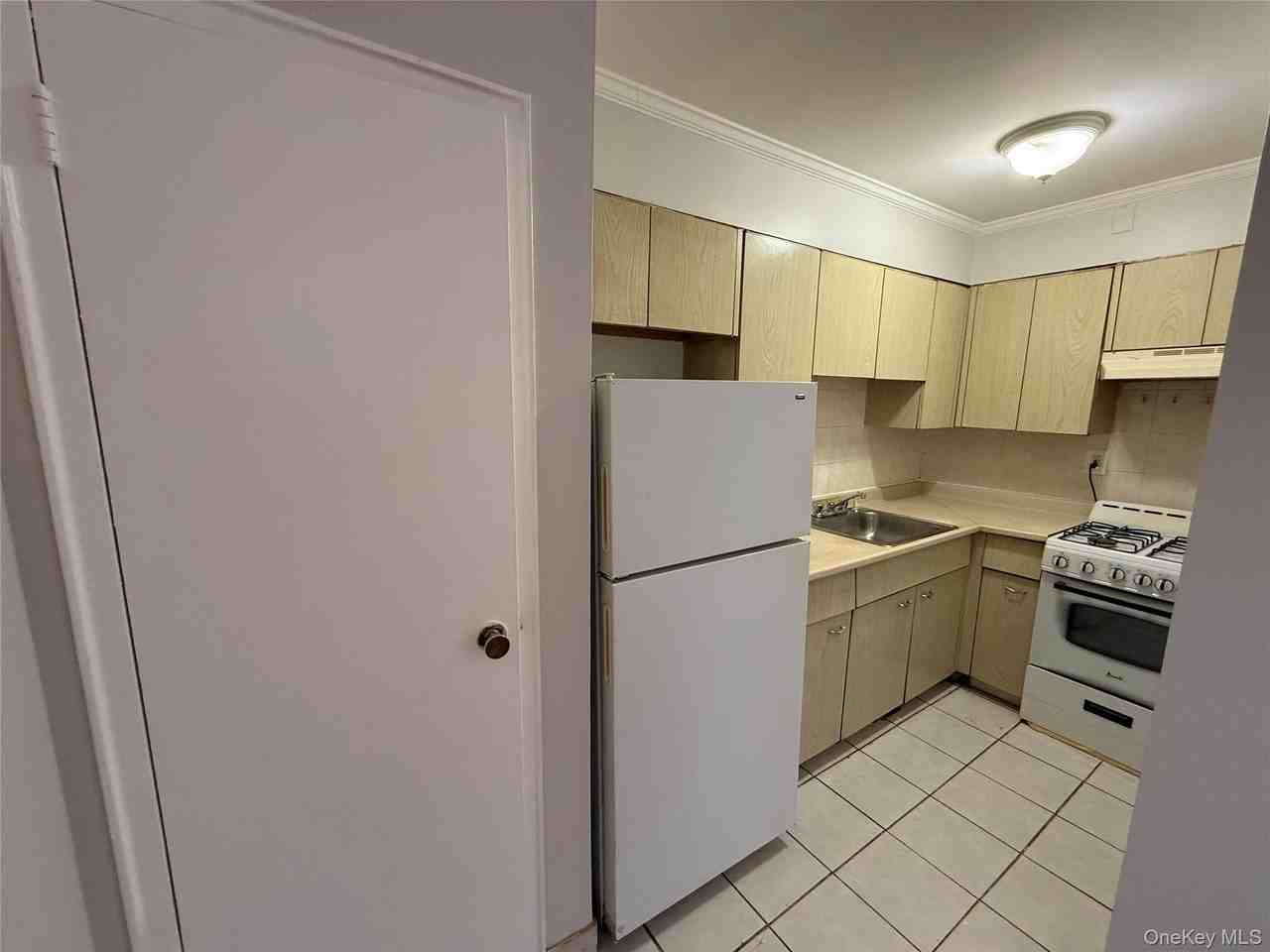 316 High Ave #2D - Photo 7 of 11