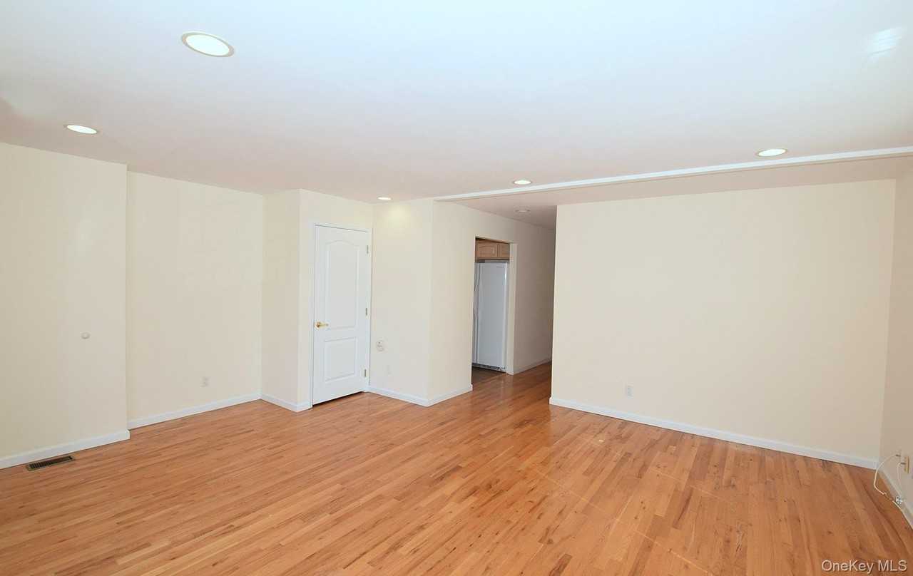 74 Firwood Rd #A - Photo 4 of 13