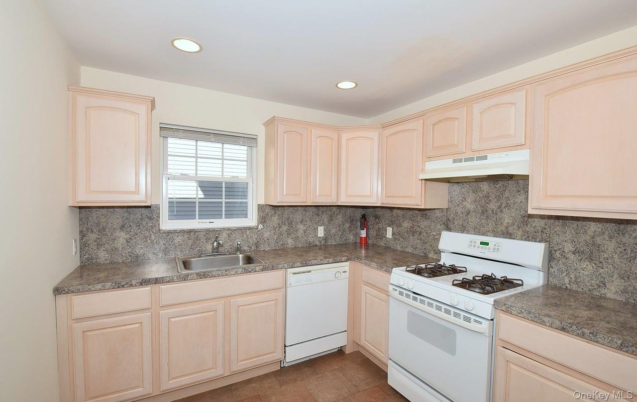 74 Firwood Rd #A - Photo 6 of 13