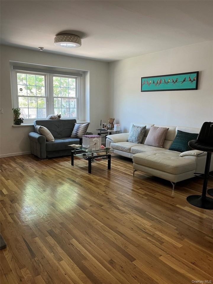 12312 9th Ave #1FLBS - Photo 5 of 11