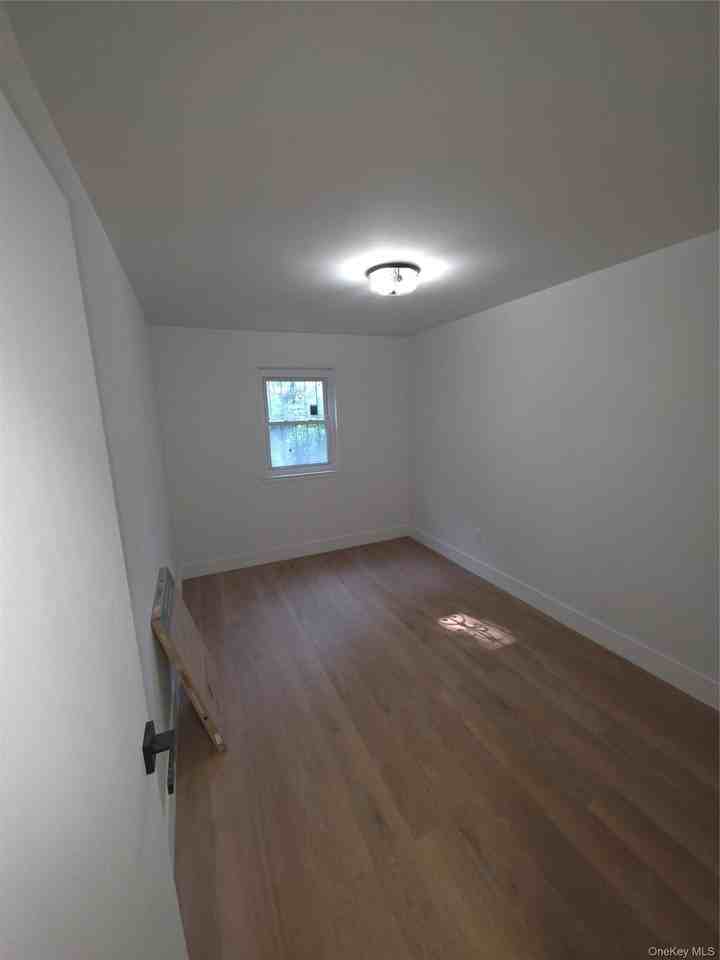 3766 Bronxwood Ave #GL - Photo 7 of 9
