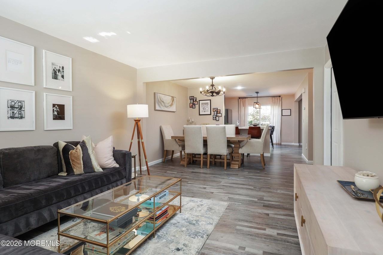 207 Harvest Way - Photo 5 of 25