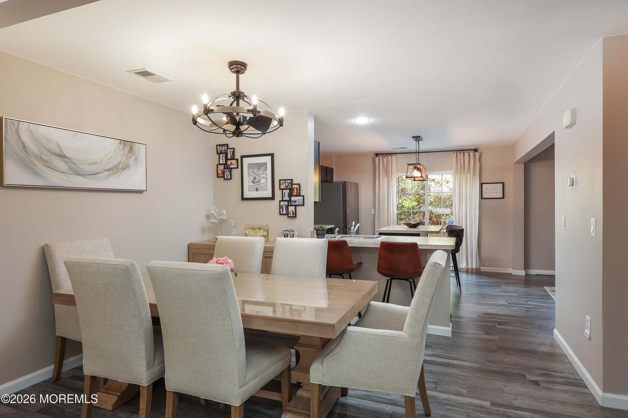 207 Harvest Way - Photo 7 of 25