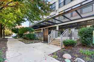 1001 W 15th St #318 - Photo 1 of 1
