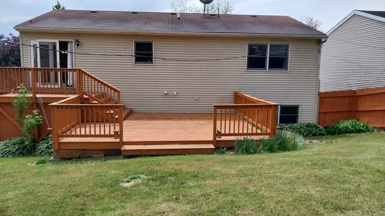5420 Hillside Dr - Photo 2 of 31