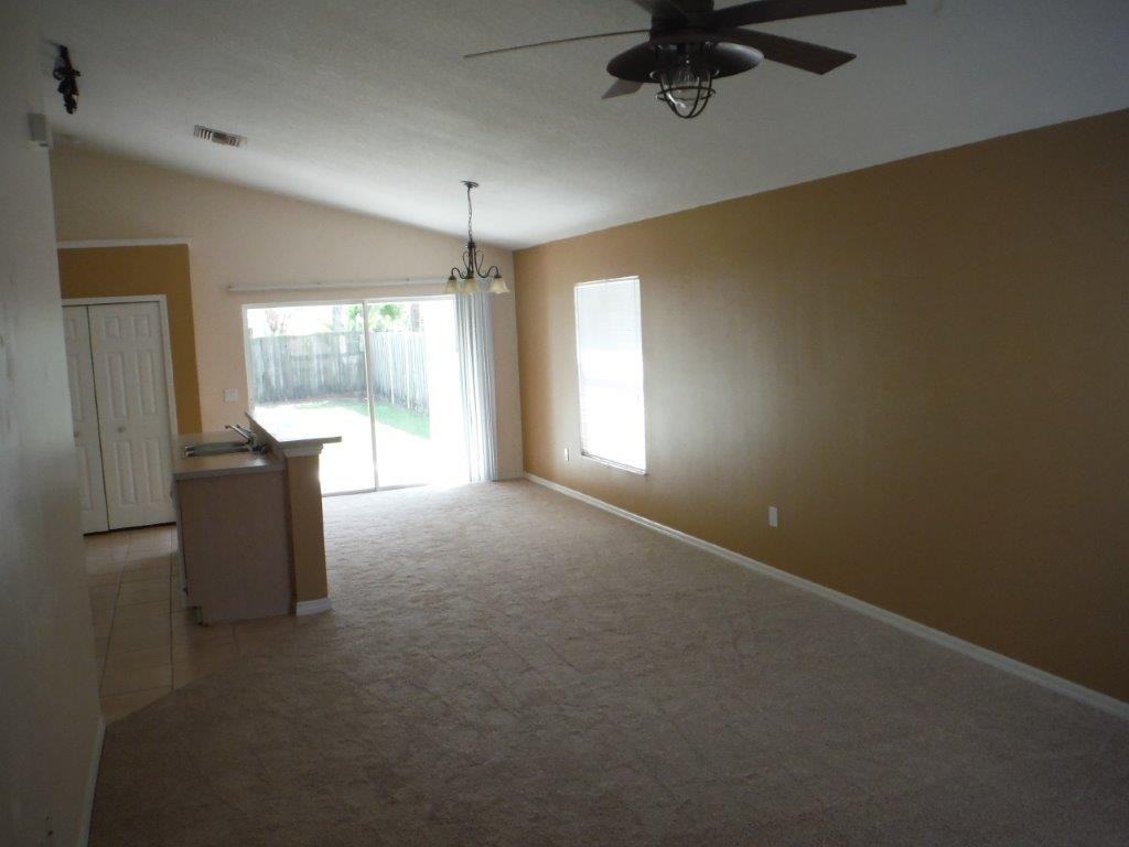 7615 Devonbridge Garden Way - Photo 2 of 10