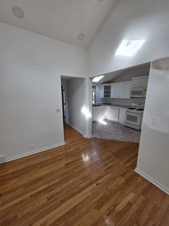 20831 N Maple Ct - Photo 6 of 29