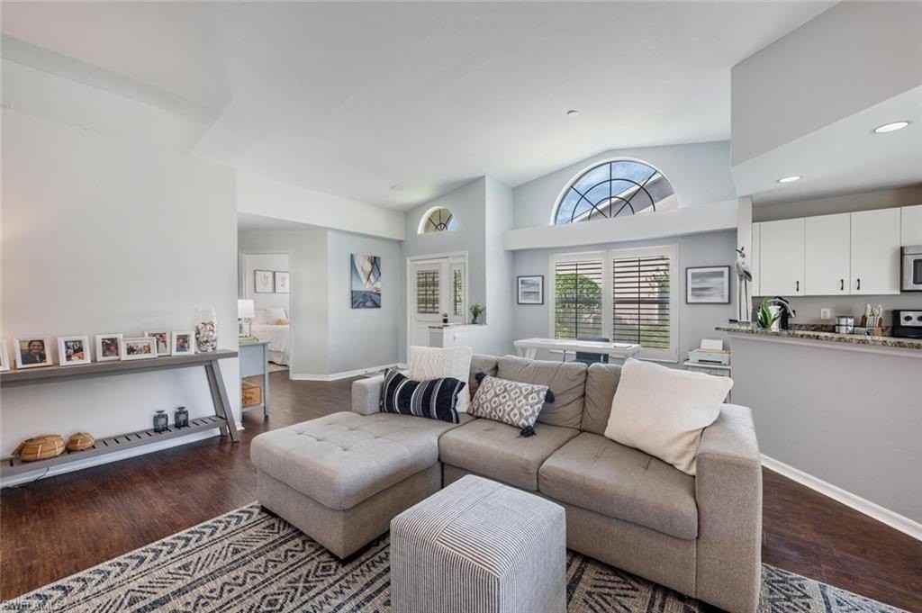 641 Saint Andrews Blvd #108-1 - Photo 7 of 37