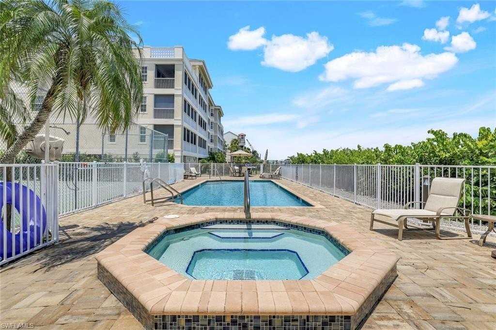 9380 Gulf Shore Dr #102 - Photo 2 of 18