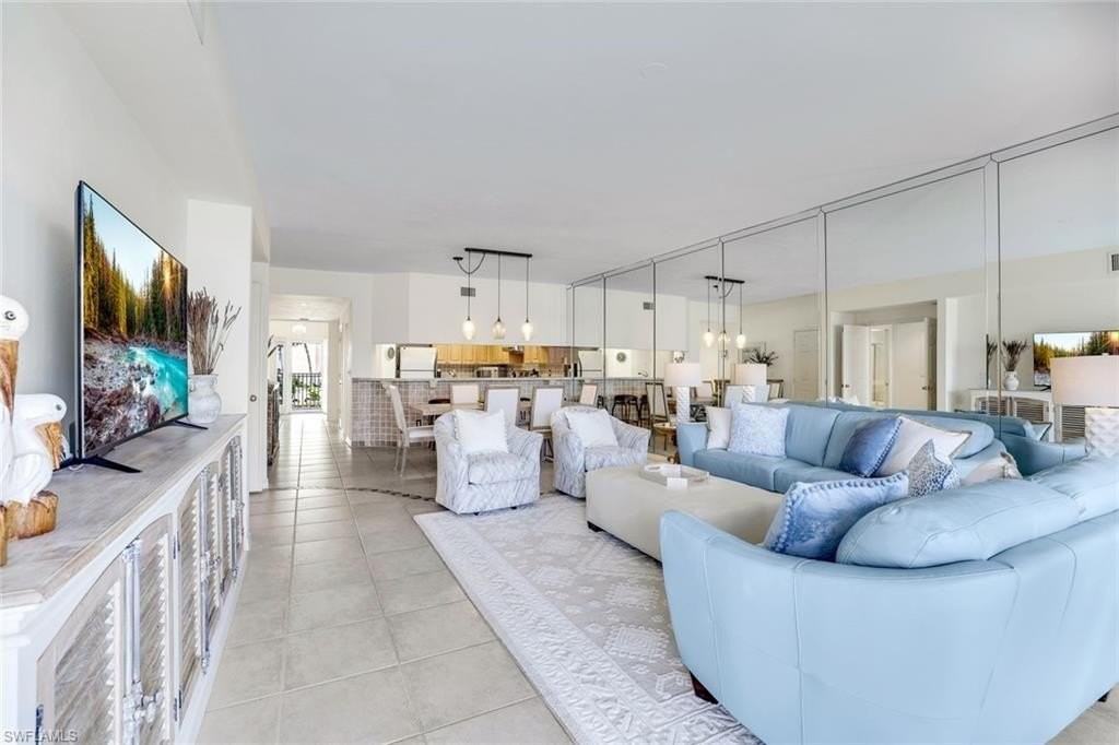 9380 Gulf Shore Dr #102 - Photo 3 of 18