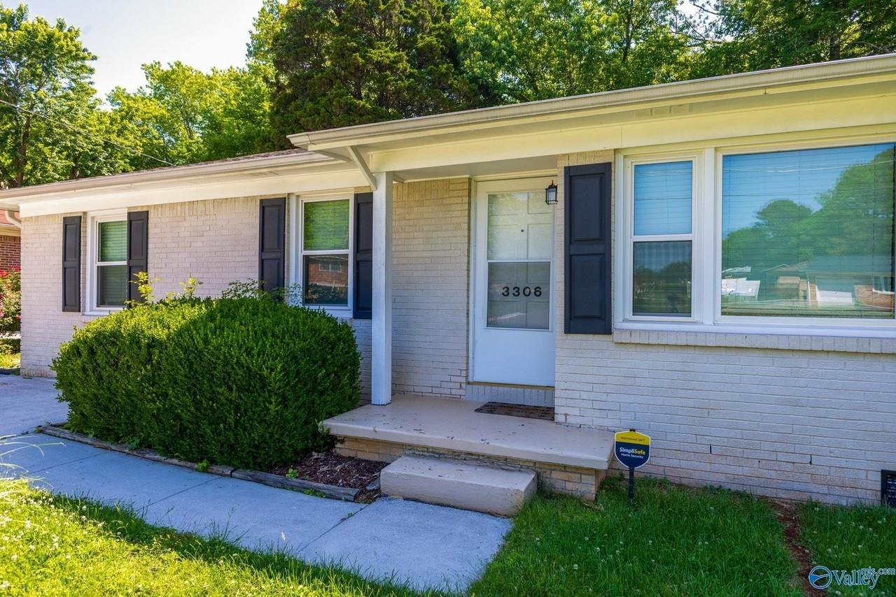 3306 Reynolds Dr Nw - Photo 4 of 28