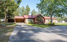 170 Sw Donald Ct - Photo 1 of 1