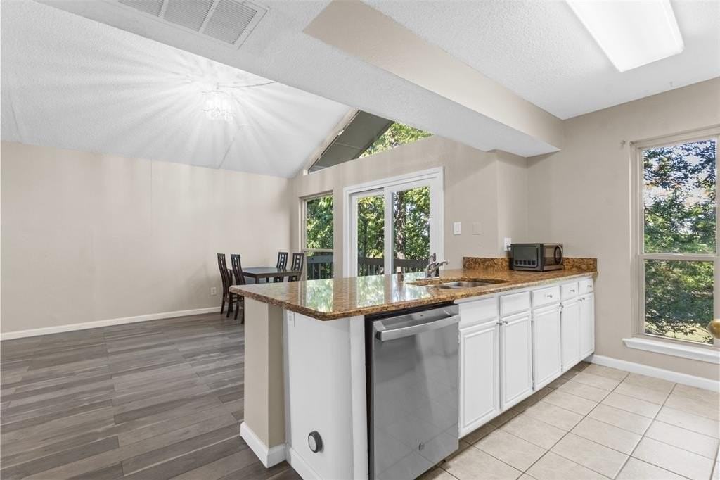 7107 Holly Hill Dr #209 - Photo 3 of 12