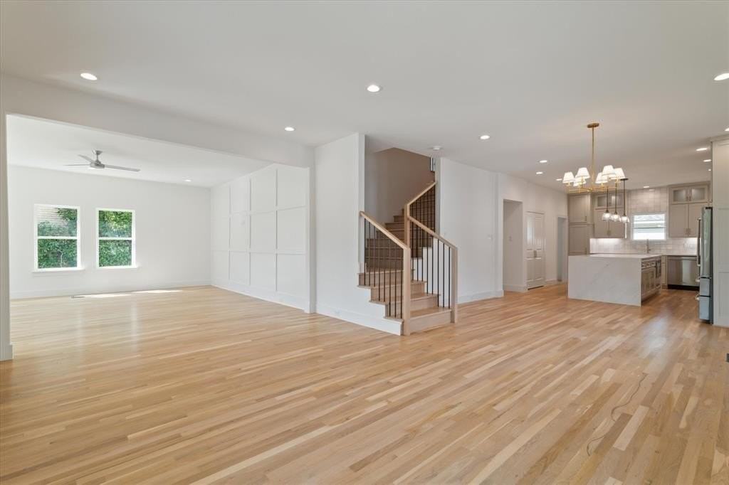 6255 Belmont Ave - Photo 7 of 39