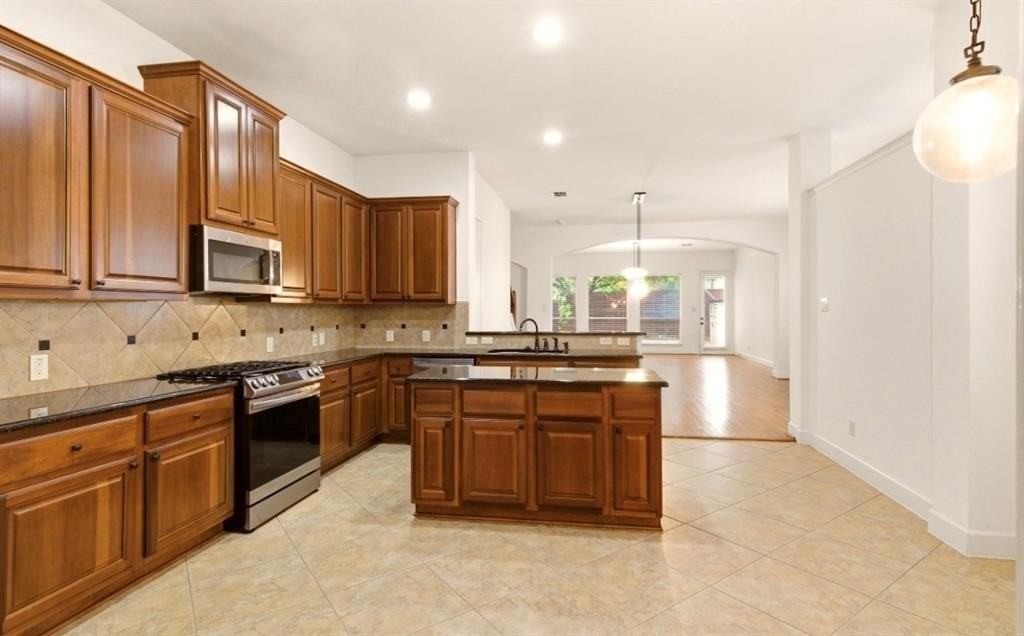 4525 W University Blvd - Photo 7 of 23