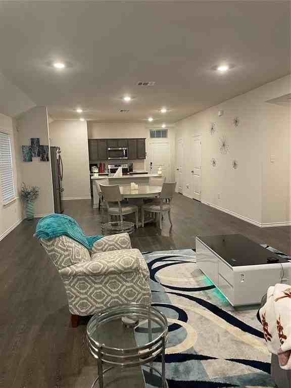 468 Unbridled Rd - Photo 2 of 10