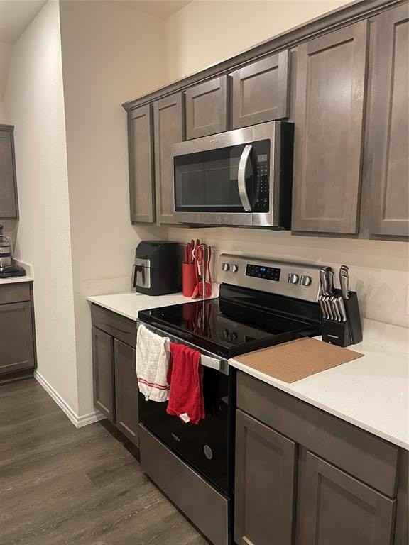 468 Unbridled Rd - Photo 4 of 10