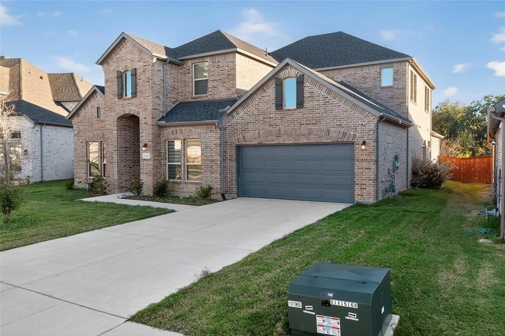1524 Kurelek Dr - Photo 3 of 40