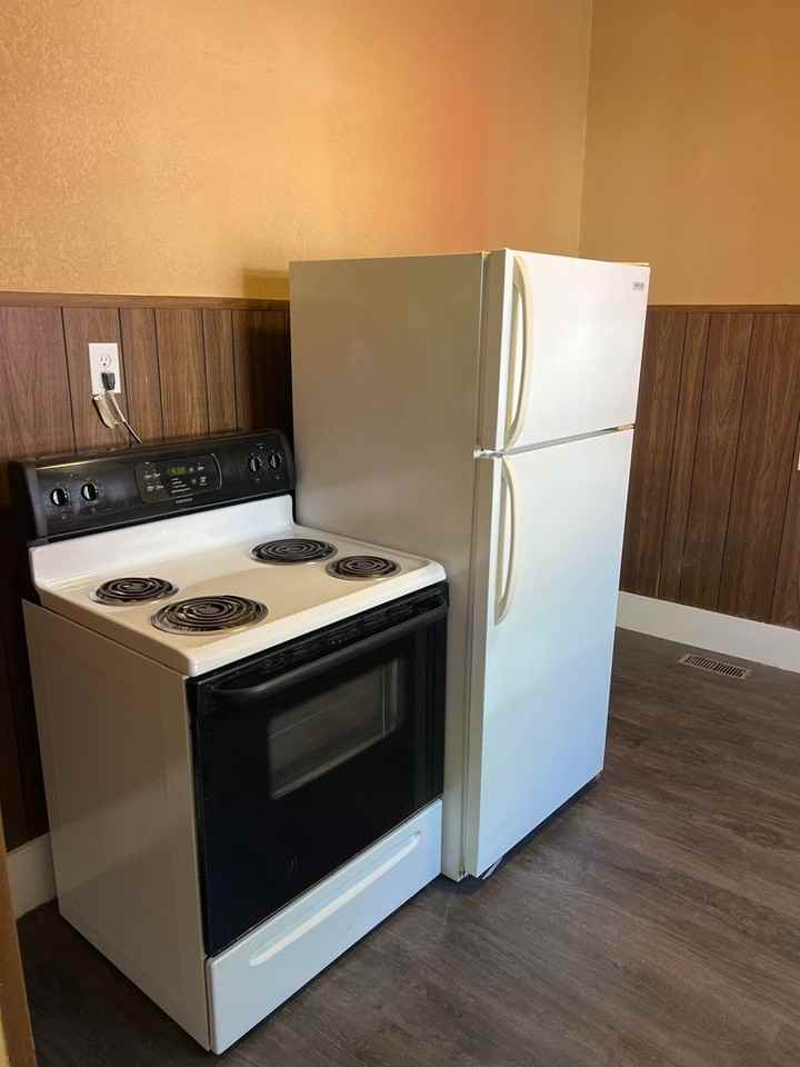 1823 Sw 2nd St - Photo 6 of 13