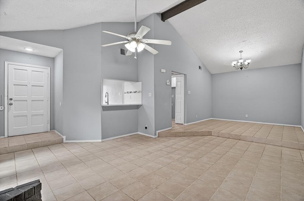 231 Shady Lane Dr - Photo 5 of 21